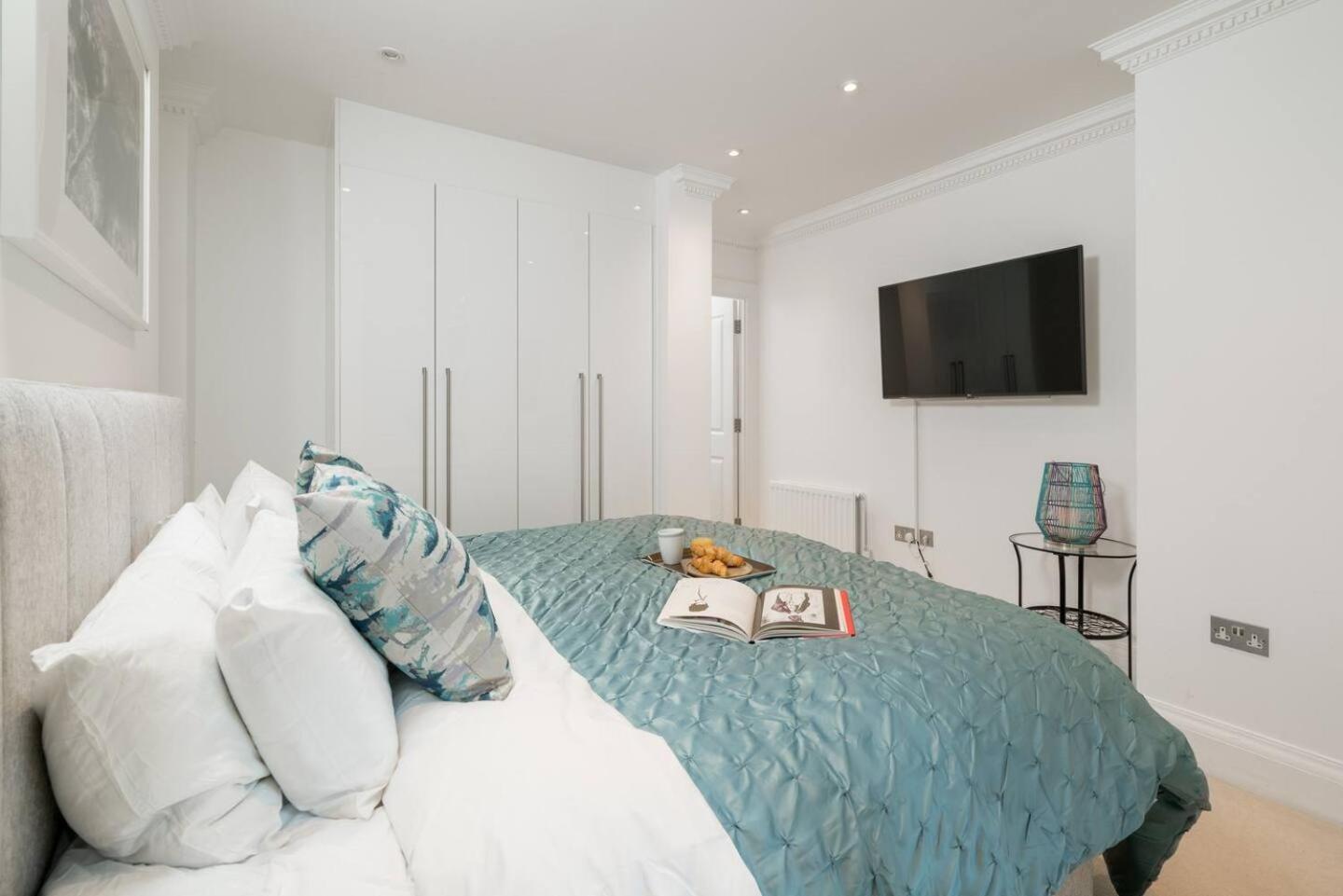 Niru Experience Luxury Boutique Garden 2Bd 2Ba Apartamento Londres Exterior foto